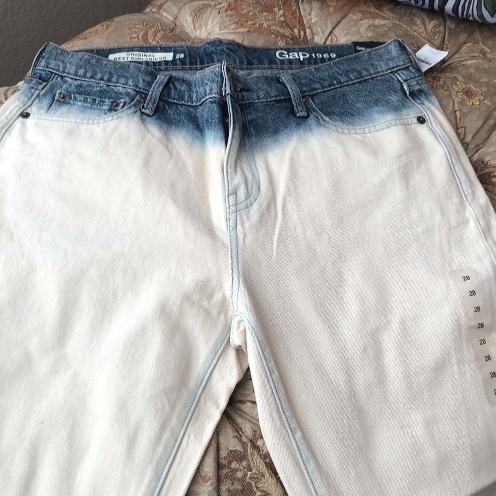 🛍 Gap 1969